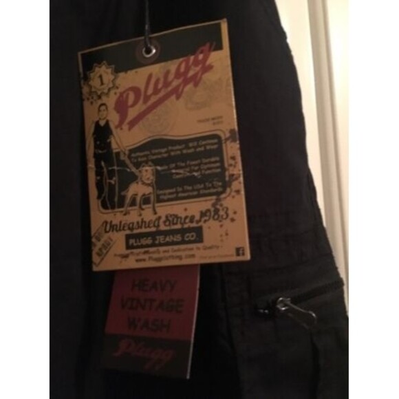 Plugg Jeans Co. Men's Black Casual Capri Shorts Zip Button Pockets Size 30 - Picture 2 of 6